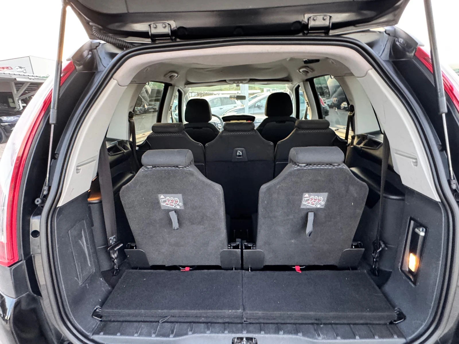 Citroen C4 Picasso 2.0HDI ИТАЛИЯ - изображение 6