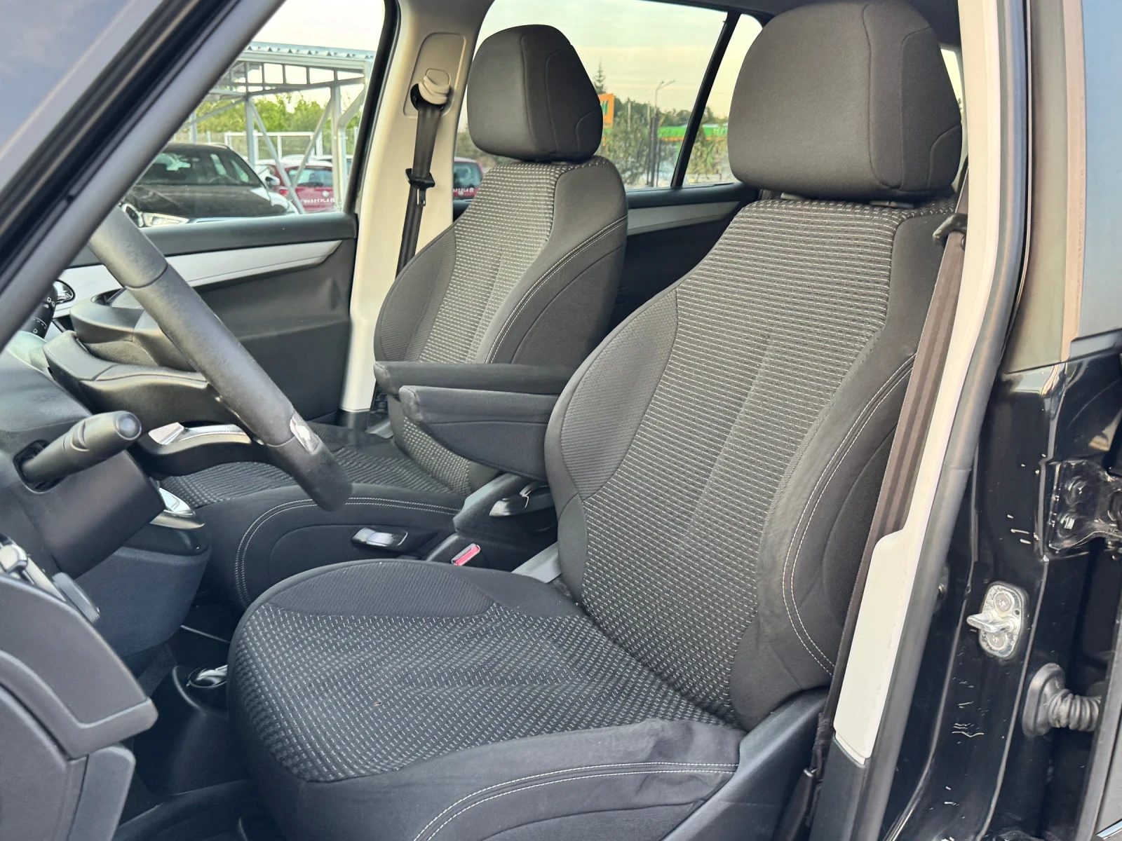 Citroen C4 Picasso 2.0HDI ИТАЛИЯ - изображение 3