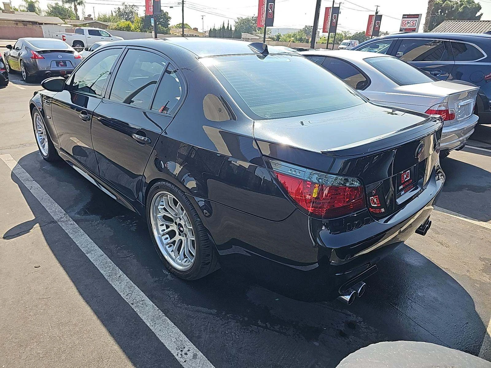 BMW M5  - изображение 2