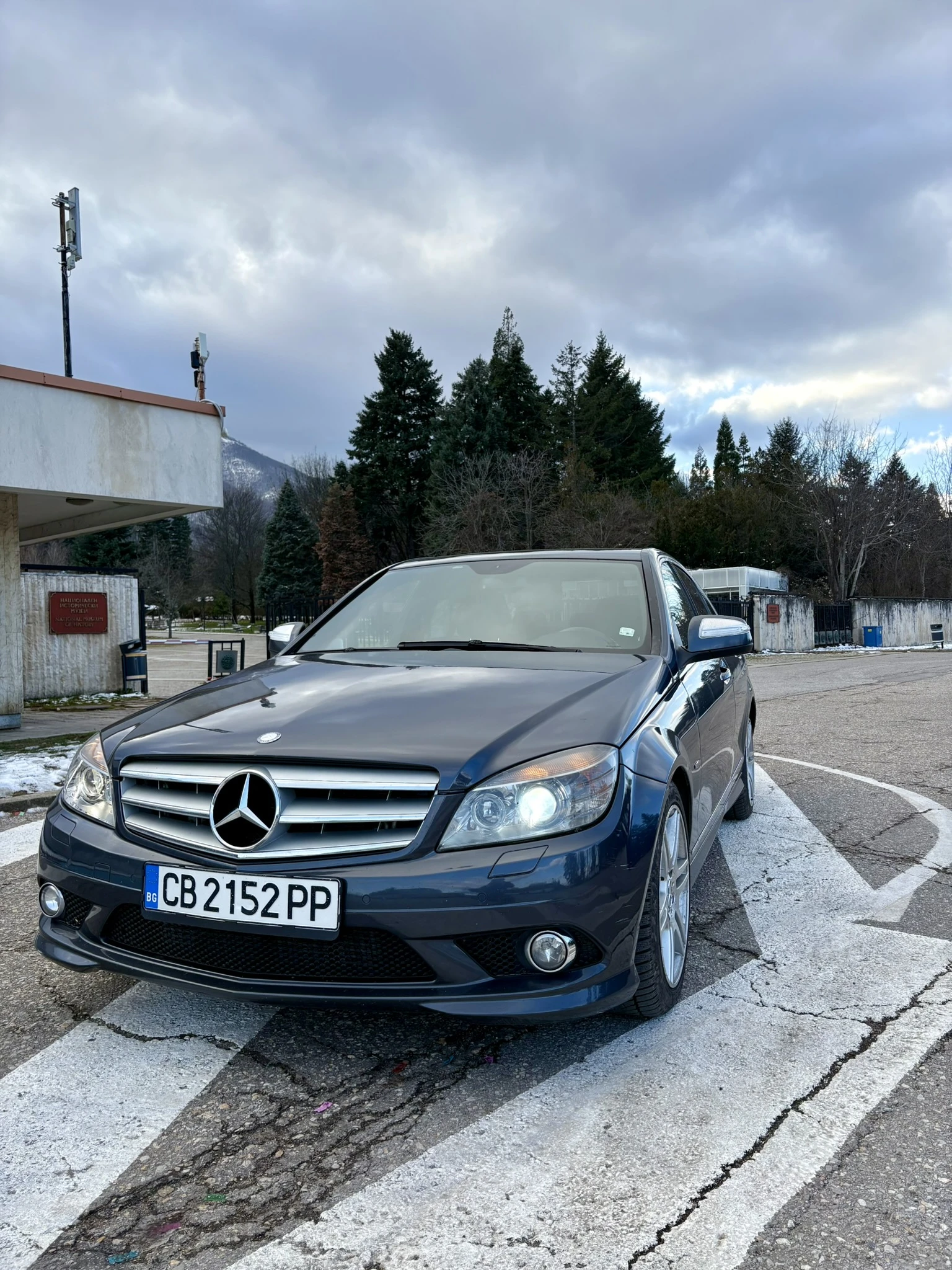 Mercedes-Benz C 320 AMG - изображение 5