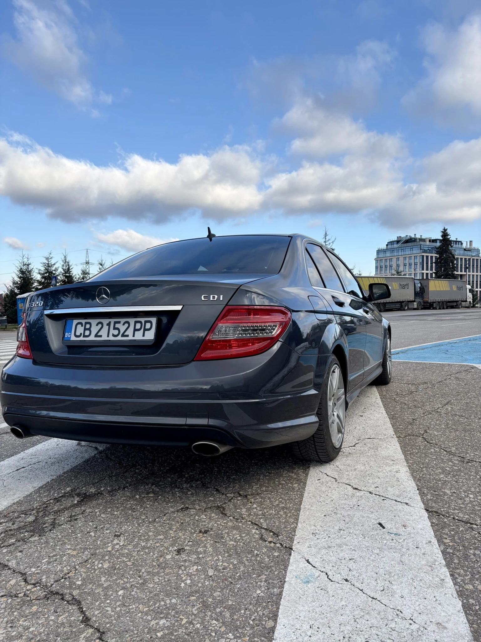 Mercedes-Benz C 320 AMG - изображение 4