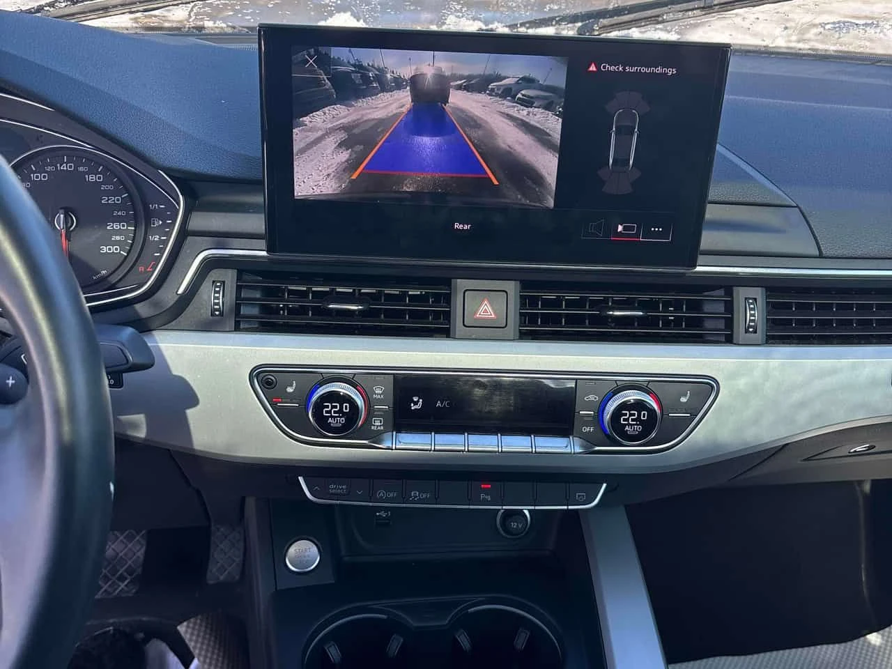 Audi A4 Komfort/CARFAX/KEYLESS/��������/������� | Mobile.bg � ����������� 9