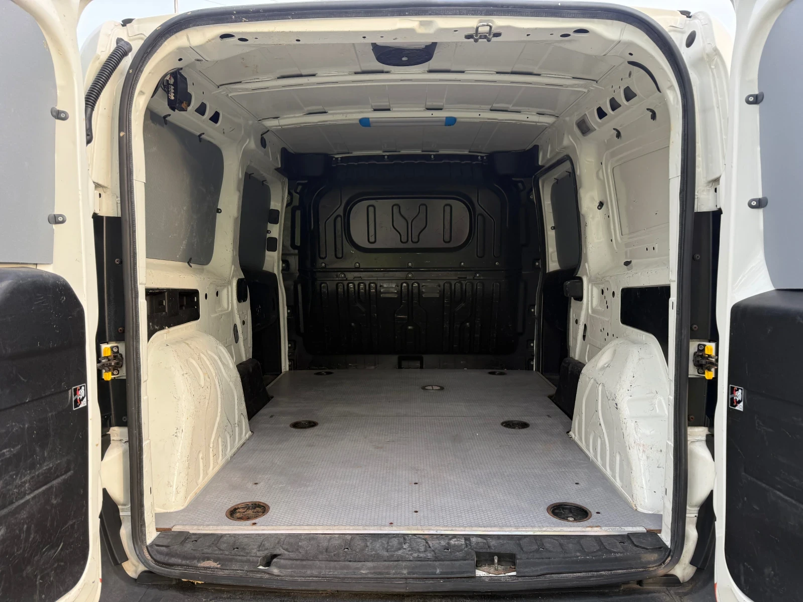Opel Combo 1.3CDTI MAXI | Mobile.bg � ����������� 8