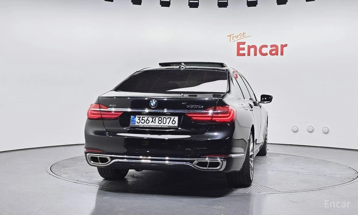 BMW 750, снимка 4 - Автомобили и джипове - 54254474