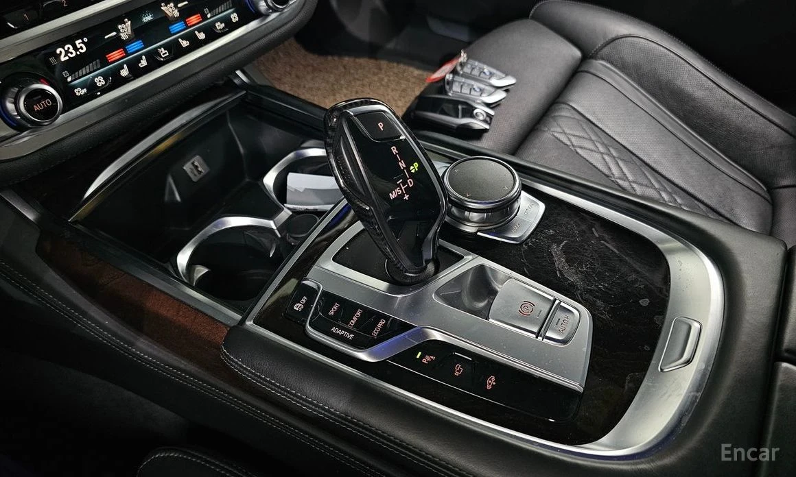 BMW 750, снимка 9 - Автомобили и джипове - 54254474