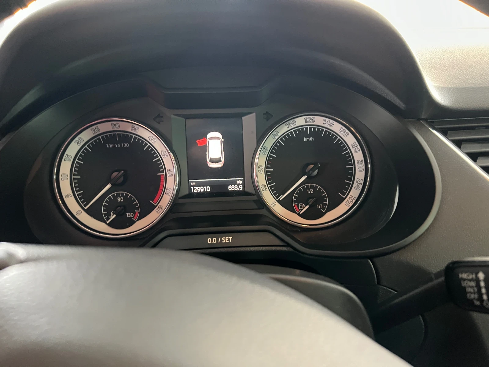 Skoda Octavia, снимка 7 - Автомобили и джипове - 54677929