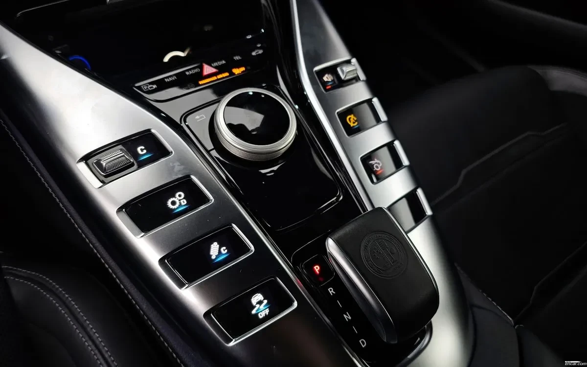 Mercedes-Benz GT * DISTRONIC * 360 * HEAD-UP * BURMESTER, снимка 9 - Автомобили и джипове - 54411321