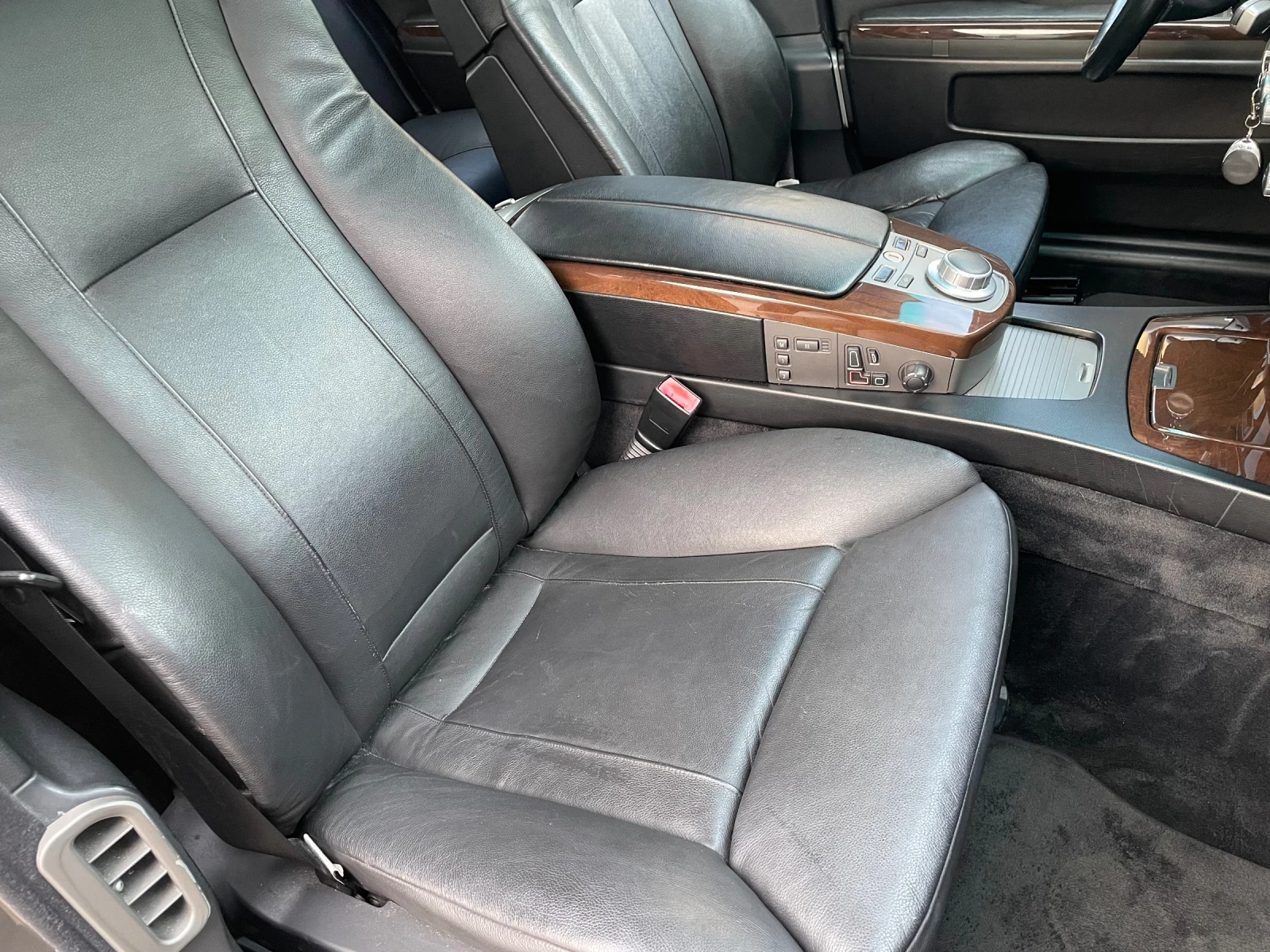BMW 740 i, снимка 10 - Автомобили и джипове - 54509366