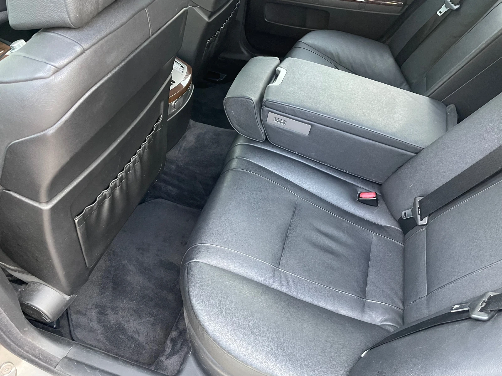 BMW 740 i, снимка 11 - Автомобили и джипове - 54509366