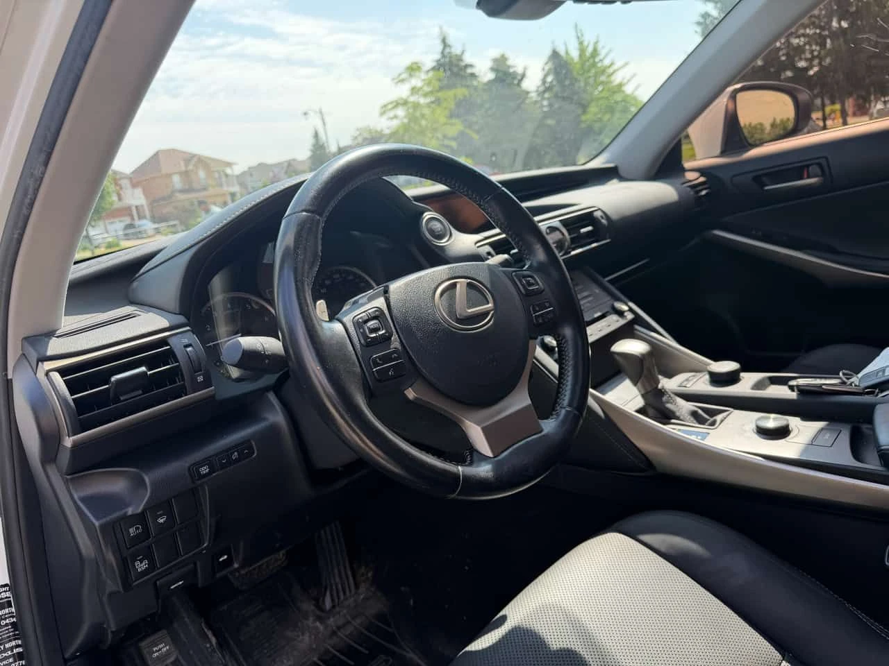Lexus IS * 300 * АВТОКРЕДИТ БЕЗ ПЪРВОНАЧАЛНА ВНОСКА* , снимка 15 - Автомобили и джипове - 54842185