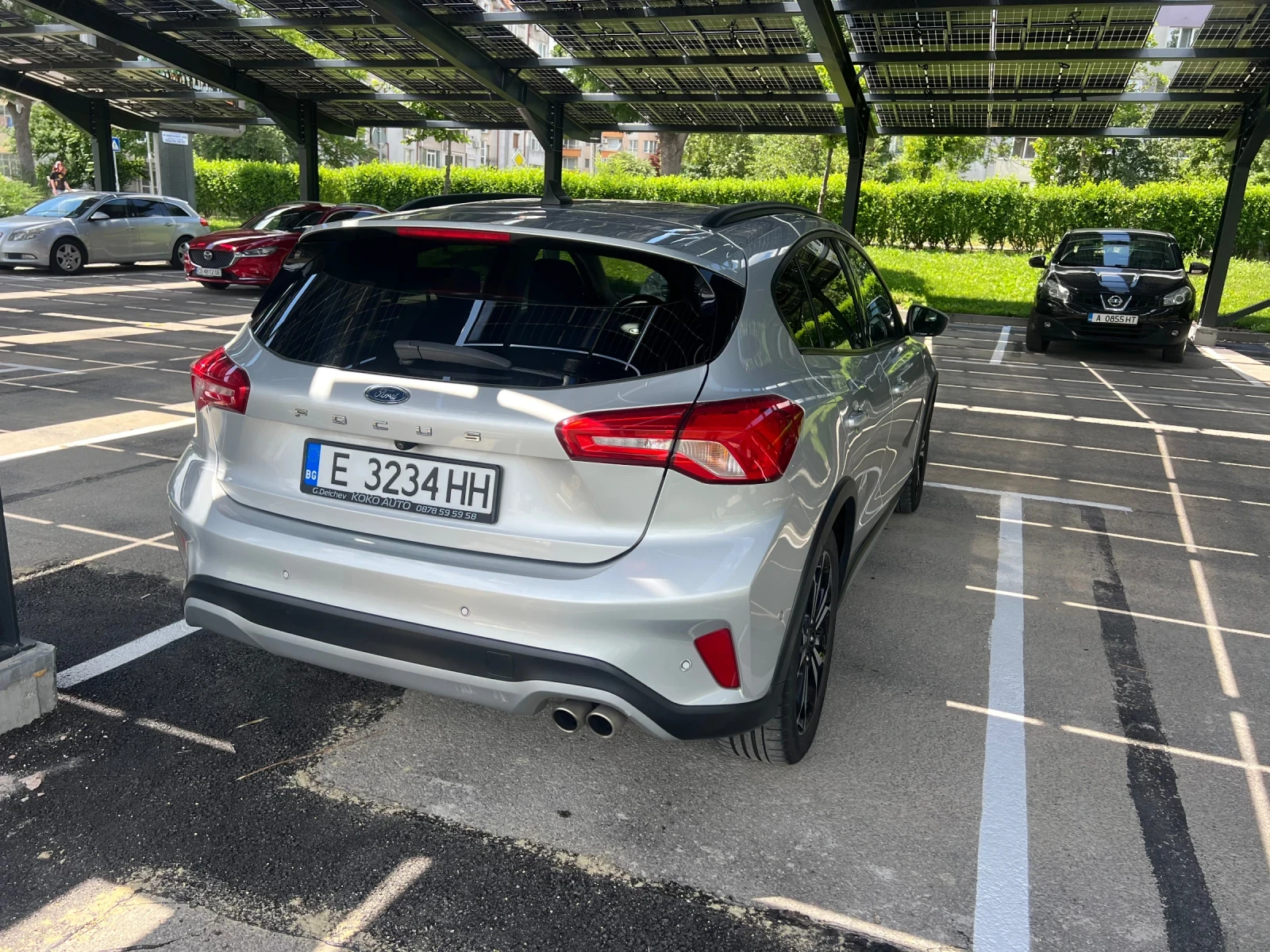 Ford Focus 1.5 active, снимка 4 - Автомобили и джипове - 54900006