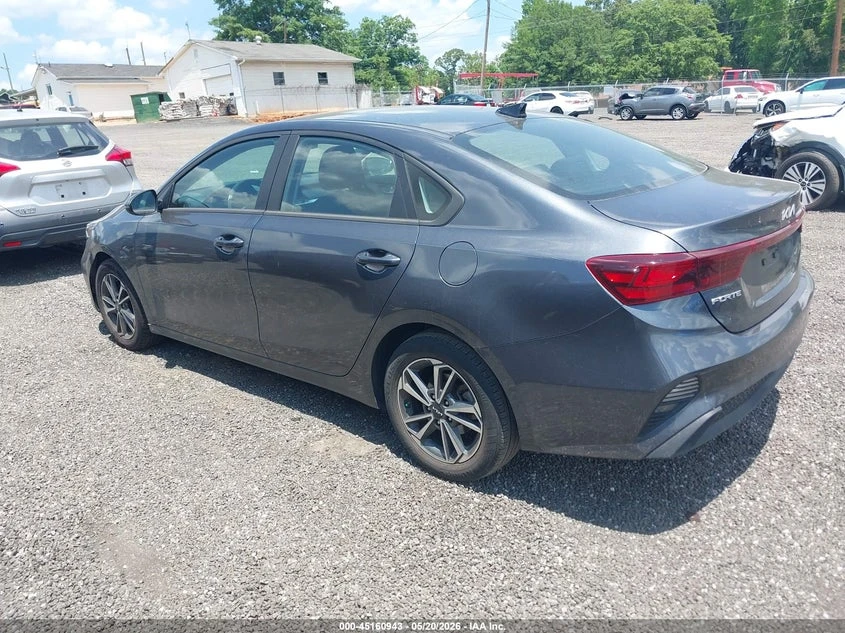 Kia Forte 2.0L I-4 DOHC, VVT, 147HP Front Wheel Drive | Mobile.bg � ����������� 3