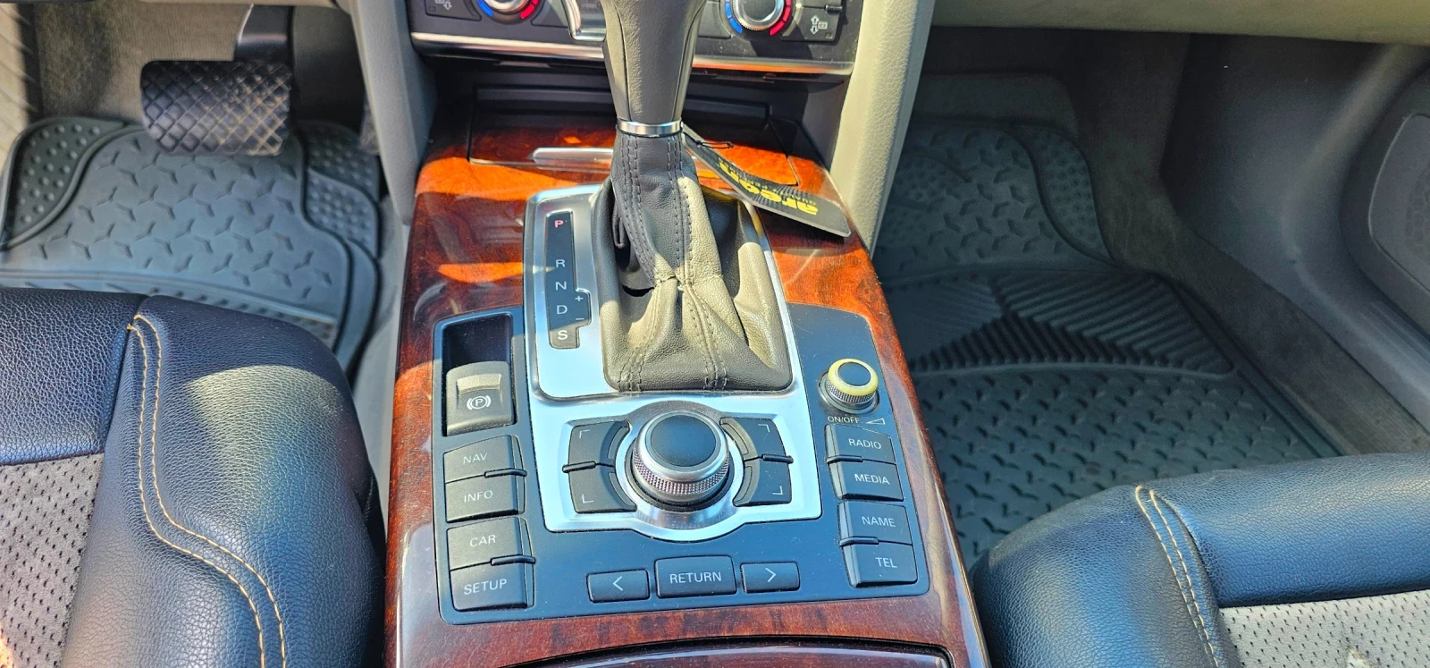 Audi A6, снимка 15 - Автомобили и джипове - 55015983