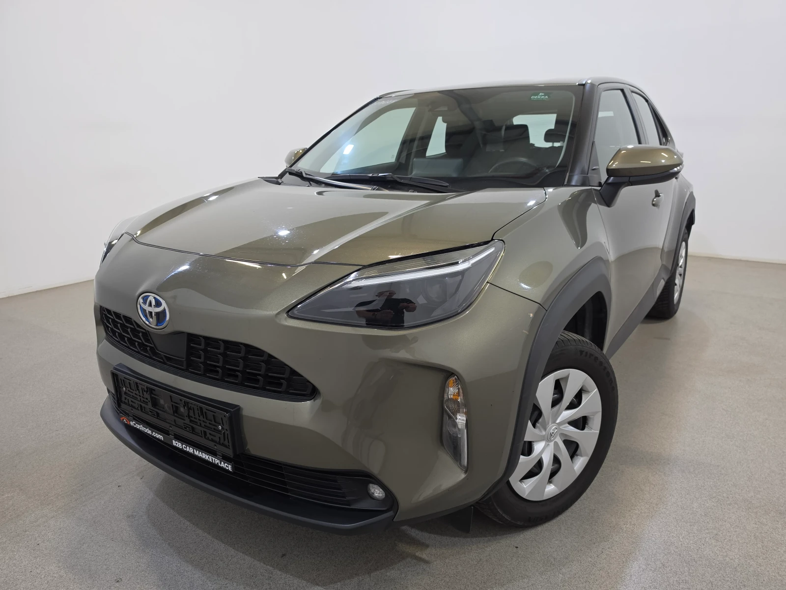 Toyota Yaris Cross 1.5 VVT-I Hybrid Dynamic Aut. Display Klima Camera