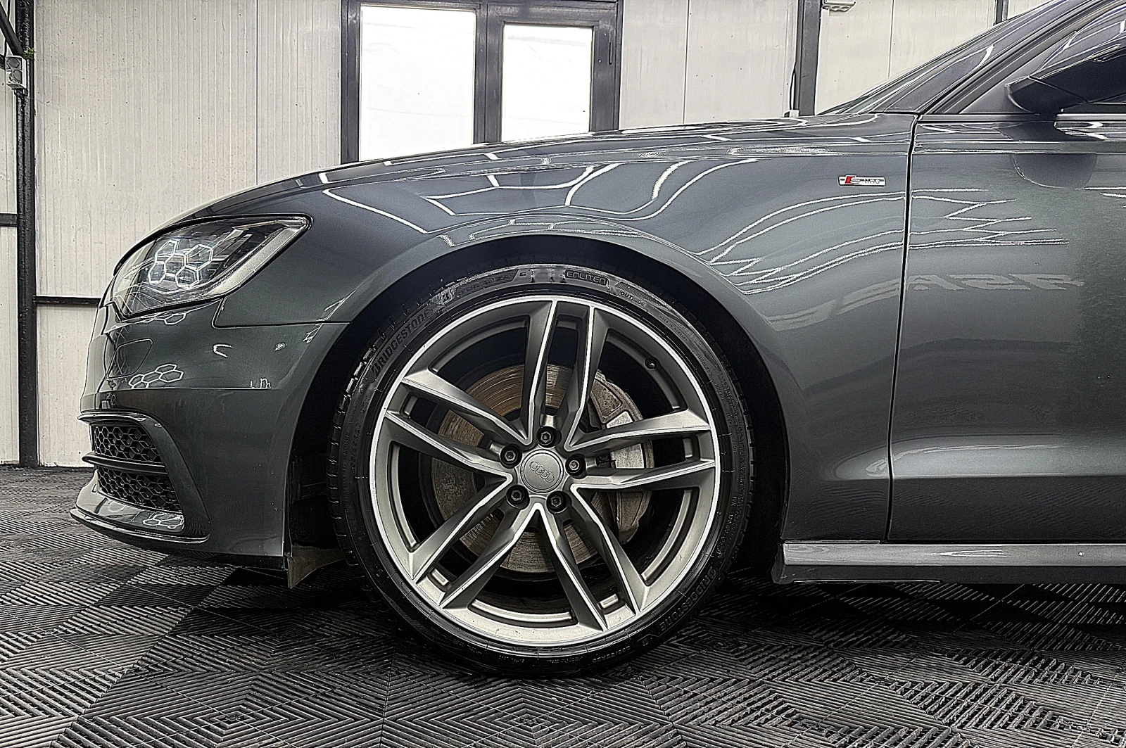 Audi A6 BI-turbo/FEL LED/S-line/KeulessGo/СОБСТВЕН ЛИЗИНГ, снимка 16 - Автомобили и джипове - 55430852