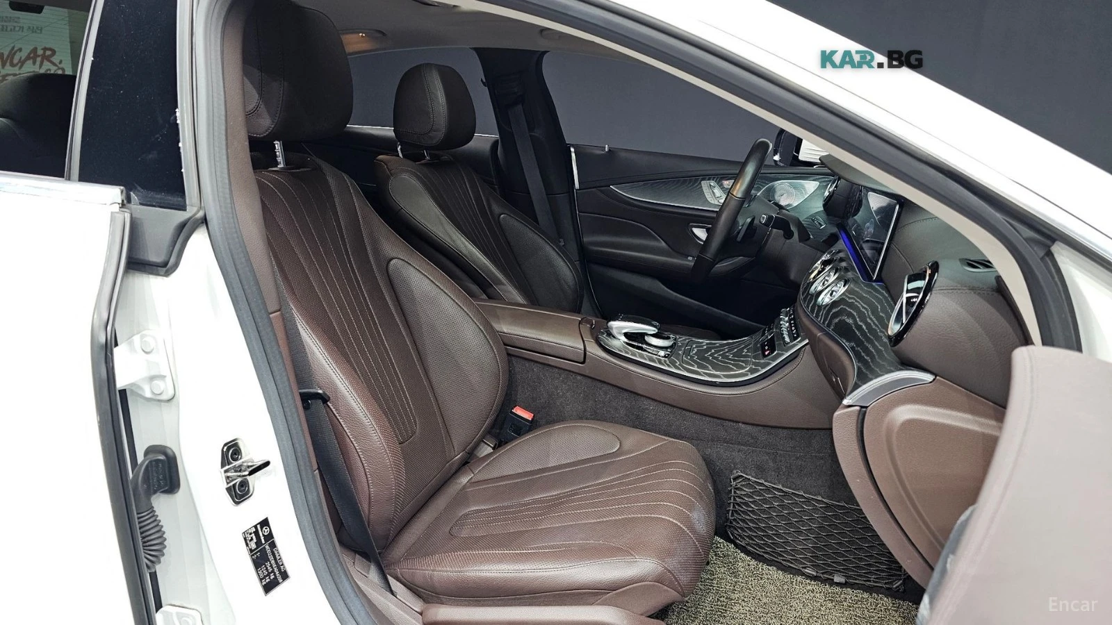 Mercedes-Benz CLS 400 4MATIC* HUD* 360* ECS* НАВИ* ПАНО* ОБДУХВ, снимка 9 - Автомобили и джипове - 55833943