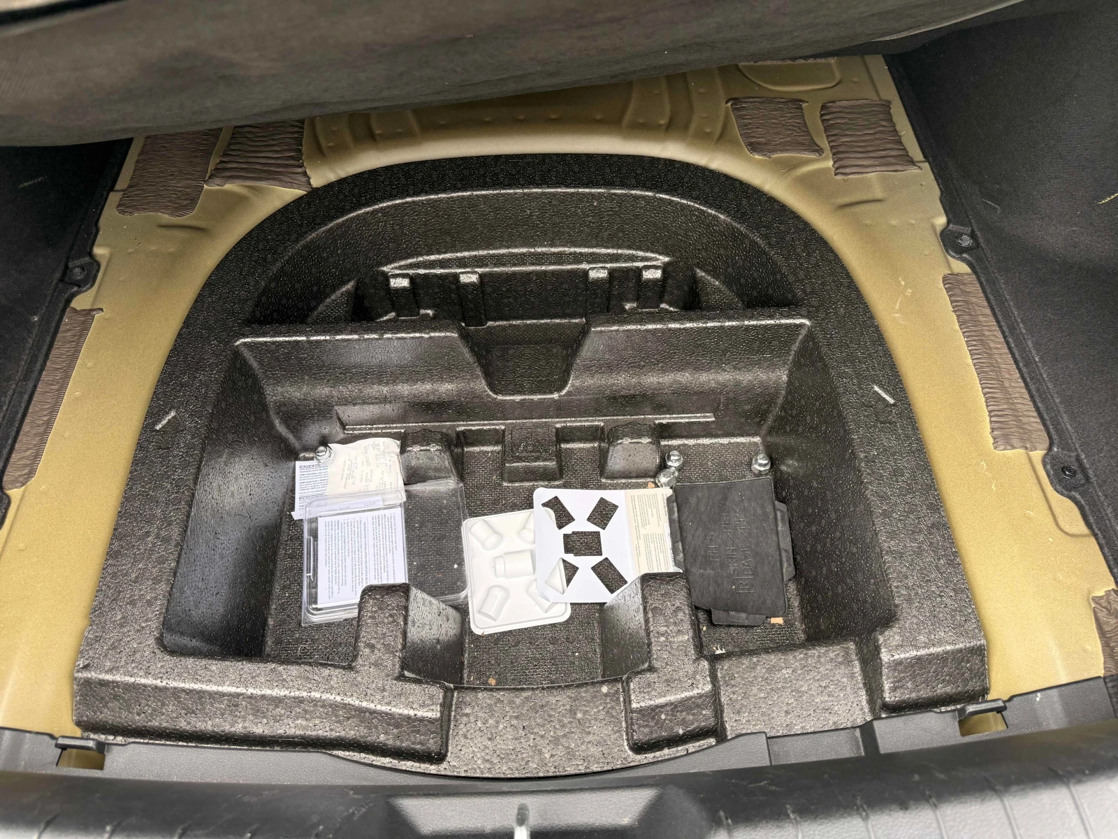Hyundai Sonata Preferred Trend * CARFAX * БЕЗ ПЪРВОНАЧАЛНА ВНОС, снимка 15 - Автомобили и джипове - 56093611