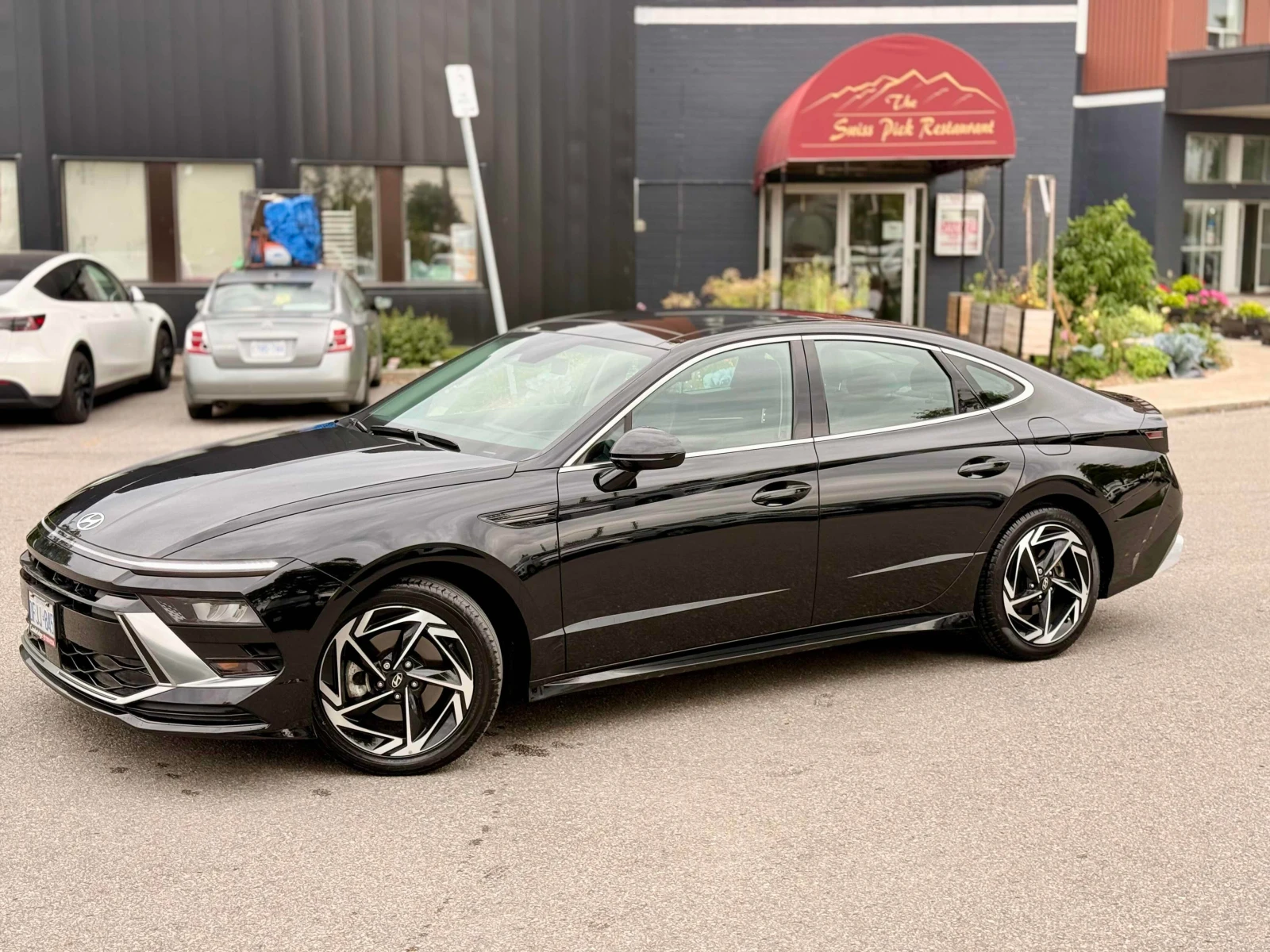 Hyundai Sonata Preferred Trend * CARFAX * БЕЗ ПЪРВОНАЧАЛНА ВНОС, снимка 2 - Автомобили и джипове - 56093611