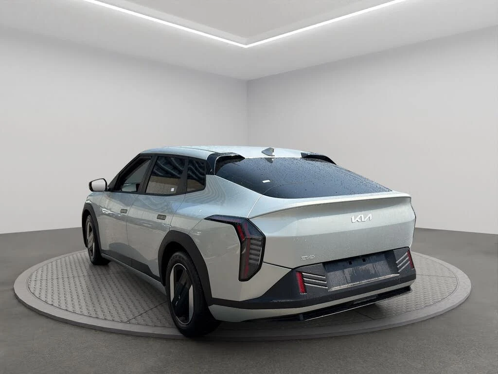 Kia EV4 WIND* FWD* LONG RANGE* DISTRONIC* ������* ������ � | Mobile.bg � ����������� 2