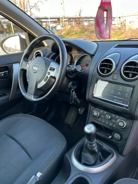Nissan Qashqai 1.5 DCI / Panorama/Navi/7 места, снимка 4