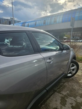 Toyota C-HR | Mobile.bg    3