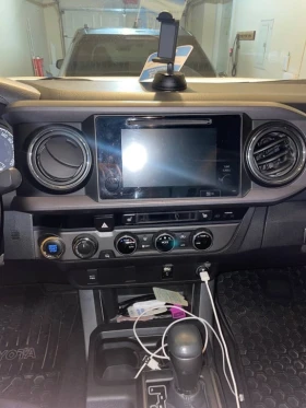 Toyota Tacoma * 4WD Double Cab V6 * CARFAX * БЕЗ ПЪРВОНАЧАЛНА ВН - 25100 € / 49091.33 лв. - 41130378 9