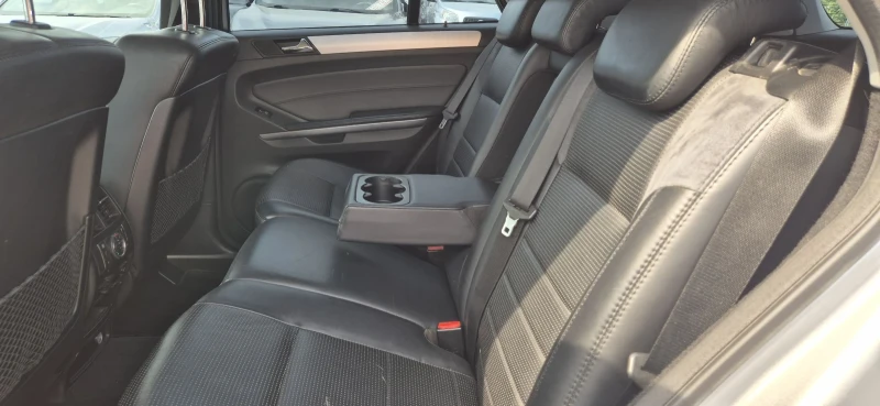 Mercedes-Benz ML 63 AMG 6.3 AMG 510кс., снимка 10 - Автомобили и джипове - 50837388