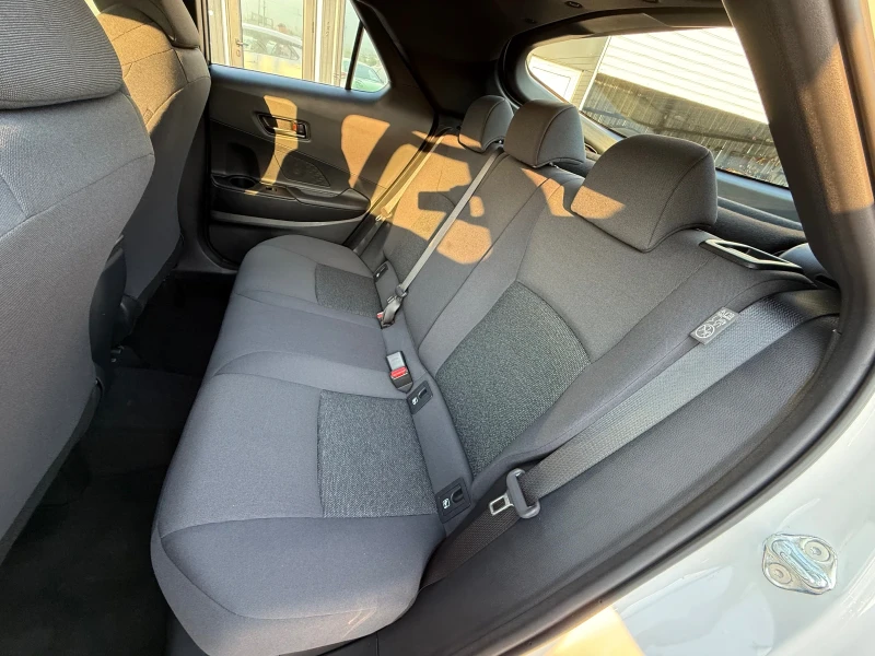 Toyota C-HR LED/NAVI/CARPLAY/CAM/СОБСТВЕН ЛИЗИНГ, снимка 15 - Автомобили и джипове - 51385436