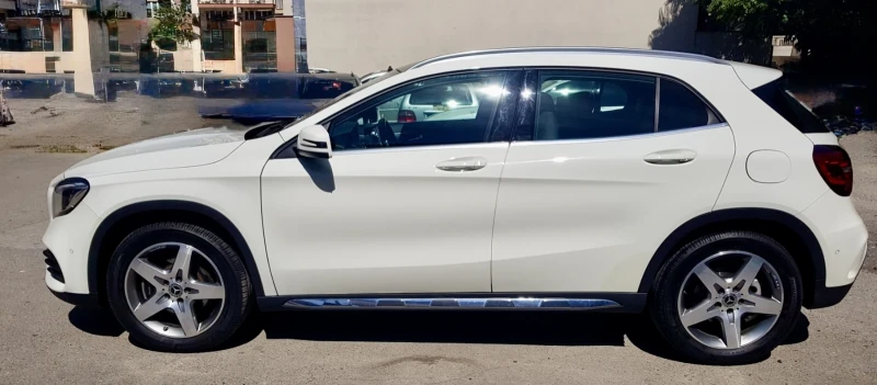 Mercedes-Benz GLA 220 CDI 4 MATIC AMG, снимка 3 - Автомобили и джипове - 51680786