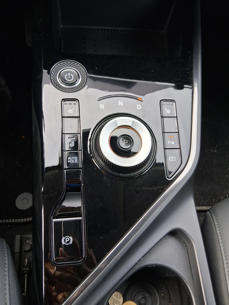 Kia Niro EV, снимка 16 - Автомобили и джипове - 52496689