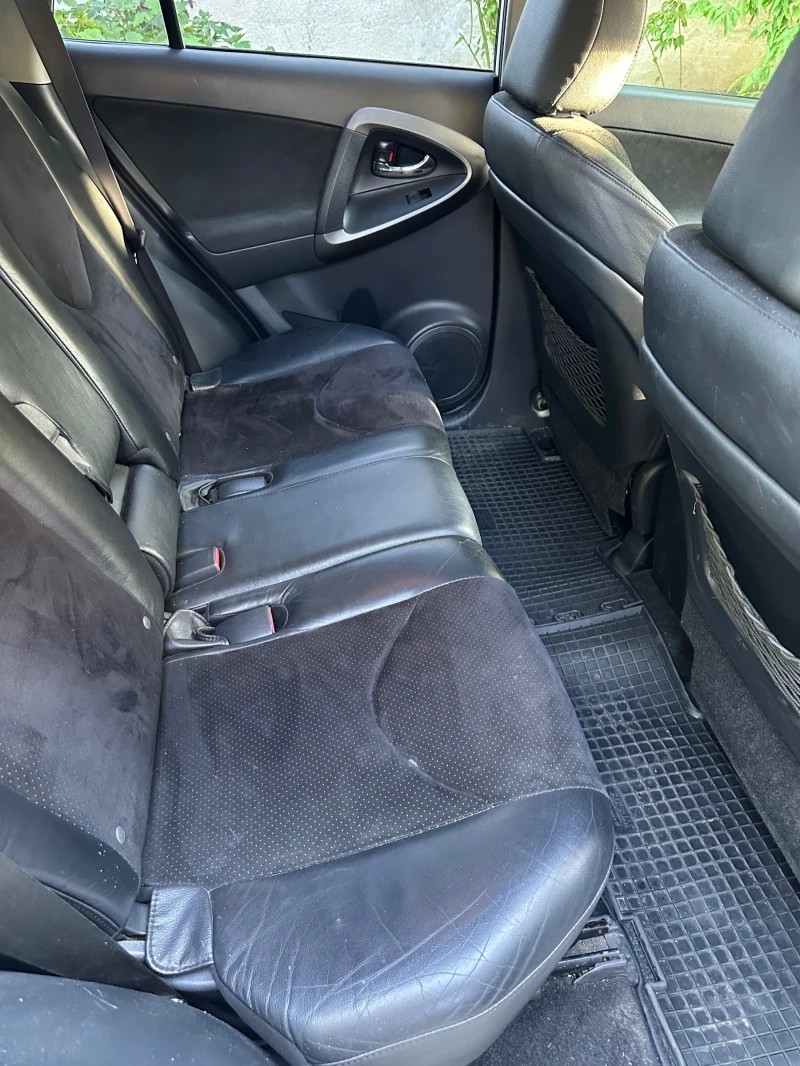 Toyota Rav4, снимка 9 - Автомобили и джипове - 52505951