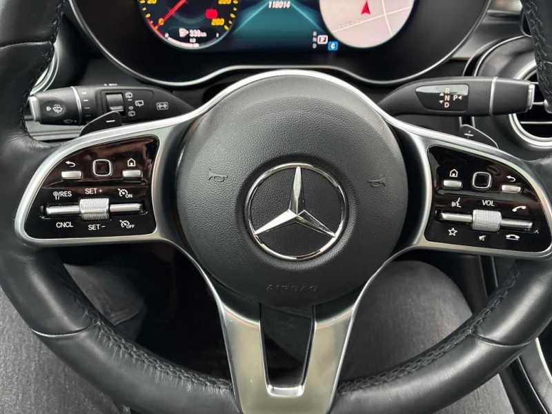 Mercedes-Benz GLC 300 * CARFAX * БЕЗ ПЪРВОНАЧАЛНА ВНОСКА, снимка 16 - Автомобили и джипове - 52745276