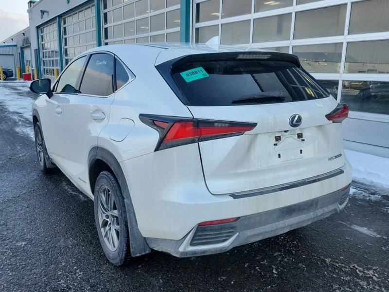 Lexus NX * 300H * CARFAX * БЕЗ ПЪРВОНАЧАЛНА ВНОСКА, снимка 4 - Автомобили и джипове - 52825800