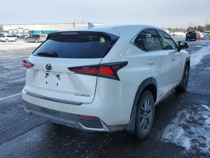 Lexus NX * 300H * CARFAX * БЕЗ ПЪРВОНАЧАЛНА ВНОСКА, снимка 3 - Автомобили и джипове - 52825800