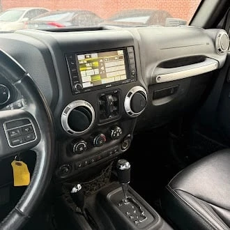 Jeep Wrangler * Sahara * CARFAX * UNLIMITED* ПОДГРЕВ*  - изображение 9