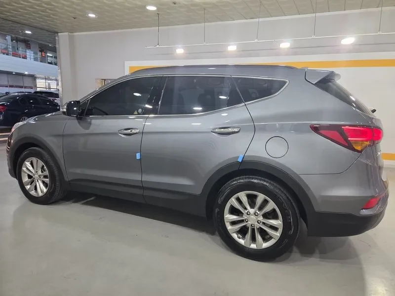 Hyundai Santa fe The Prime Diesel 2.0 2Wd Premium, снимка 2 - Автомобили и джипове - 56072965