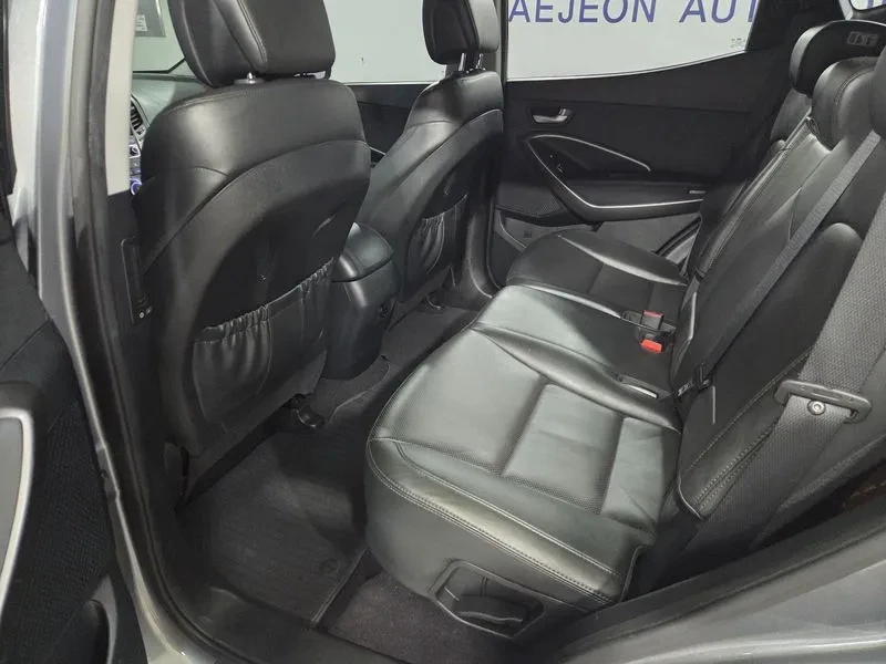 Hyundai Santa fe The Prime Diesel 2.0 2Wd Premium, снимка 16 - Автомобили и джипове - 56072965