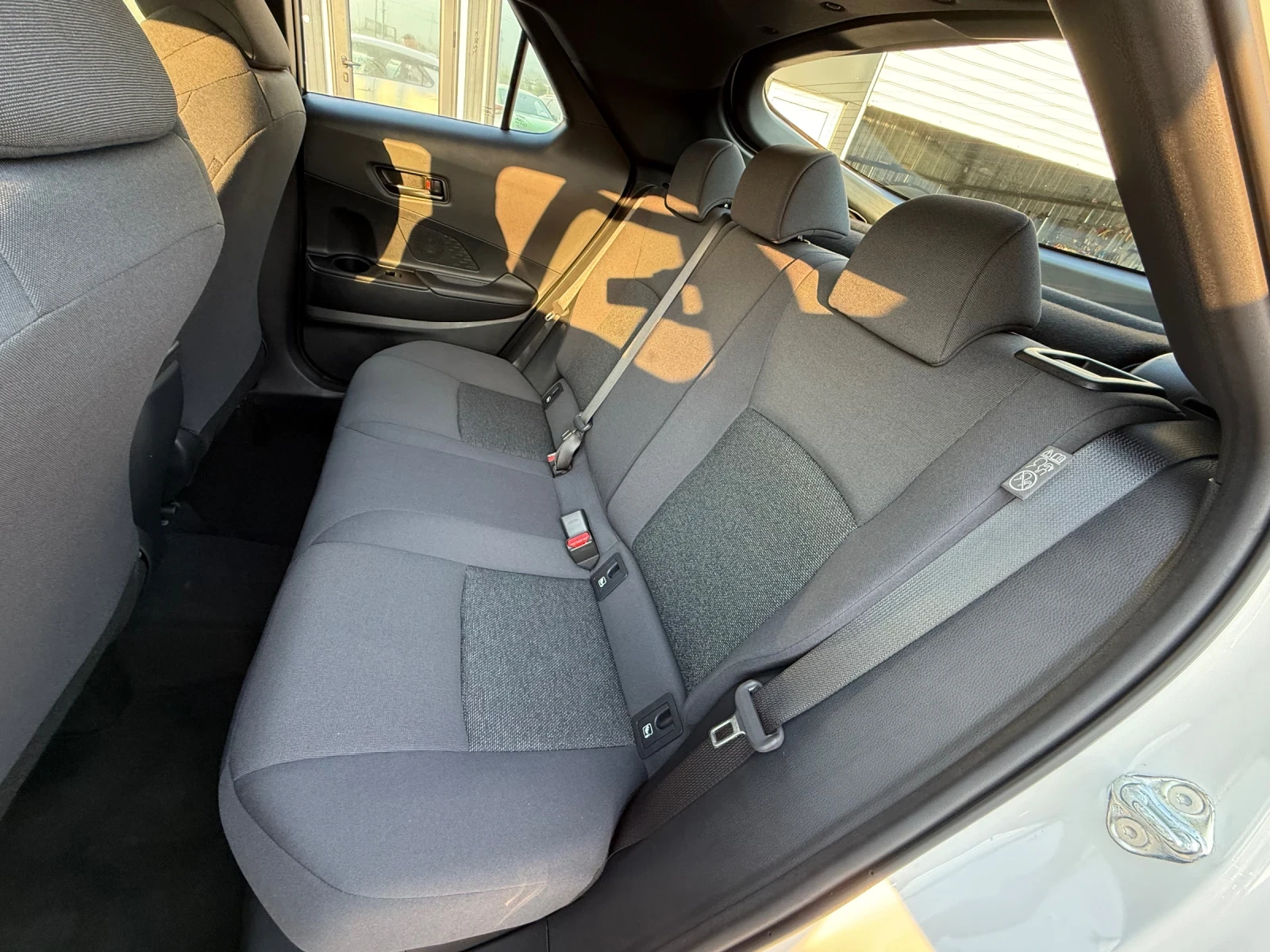 Toyota C-HR LED/NAVI/CARPLAY/CAM/  | Mobile.bg   15