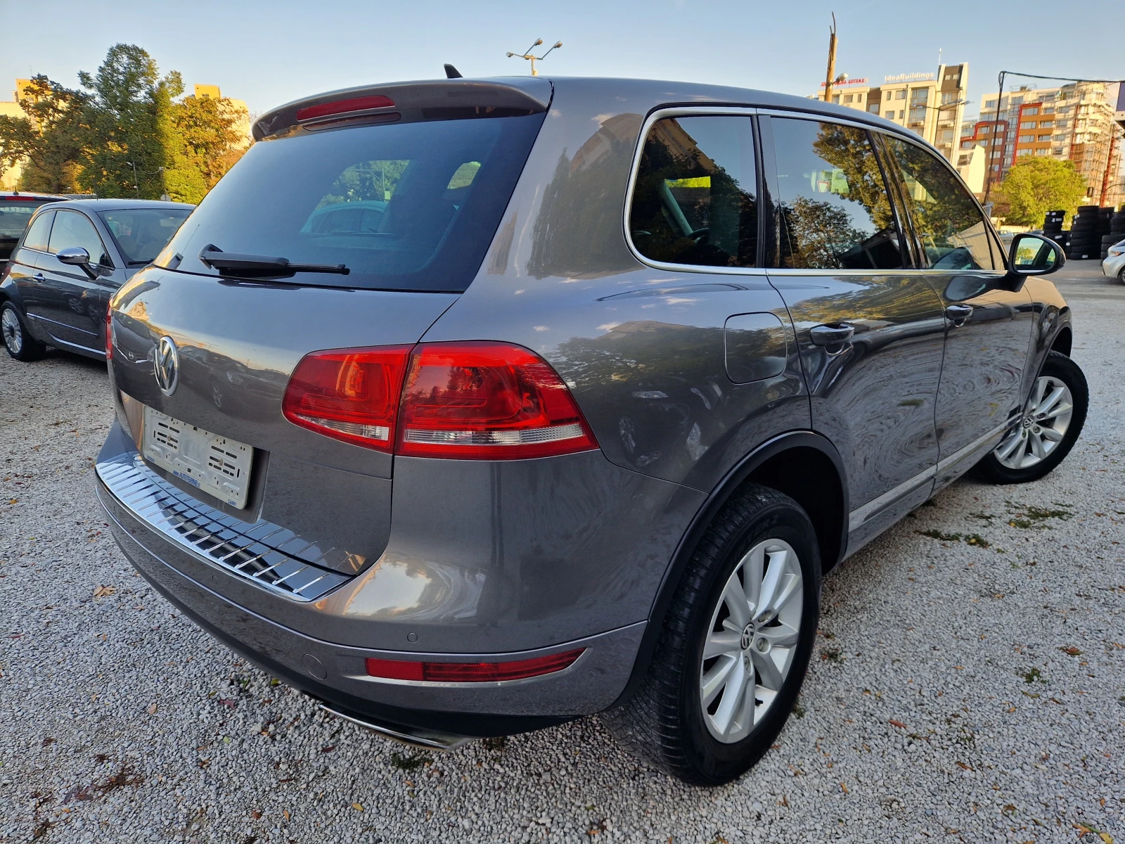VW Touareg 3.0D/автомат - изображение 5