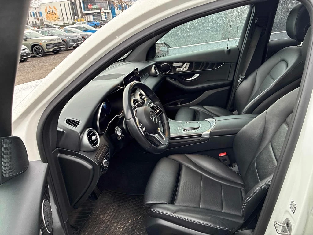 Mercedes-Benz GLC 300 * CARFAX * БЕЗ ПЪРВОНАЧАЛНА ВНОСКА - изображение 5