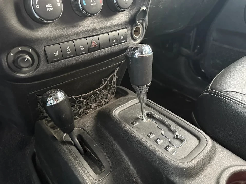 Jeep Wrangler * Sahara * CARFAX * UNLIMITED* �������*  | Mobile.bg � ����������� 13