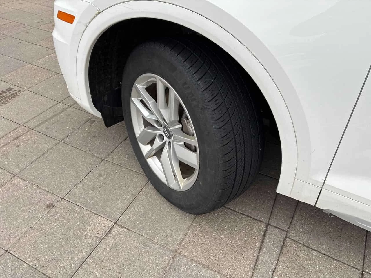 Audi Q5 * Komfort * ГЛАВНО ПРЕДСТАВИТЕЛСВТО* КАМЕРА* , снимка 6 - Автомобили и джипове - 54084424