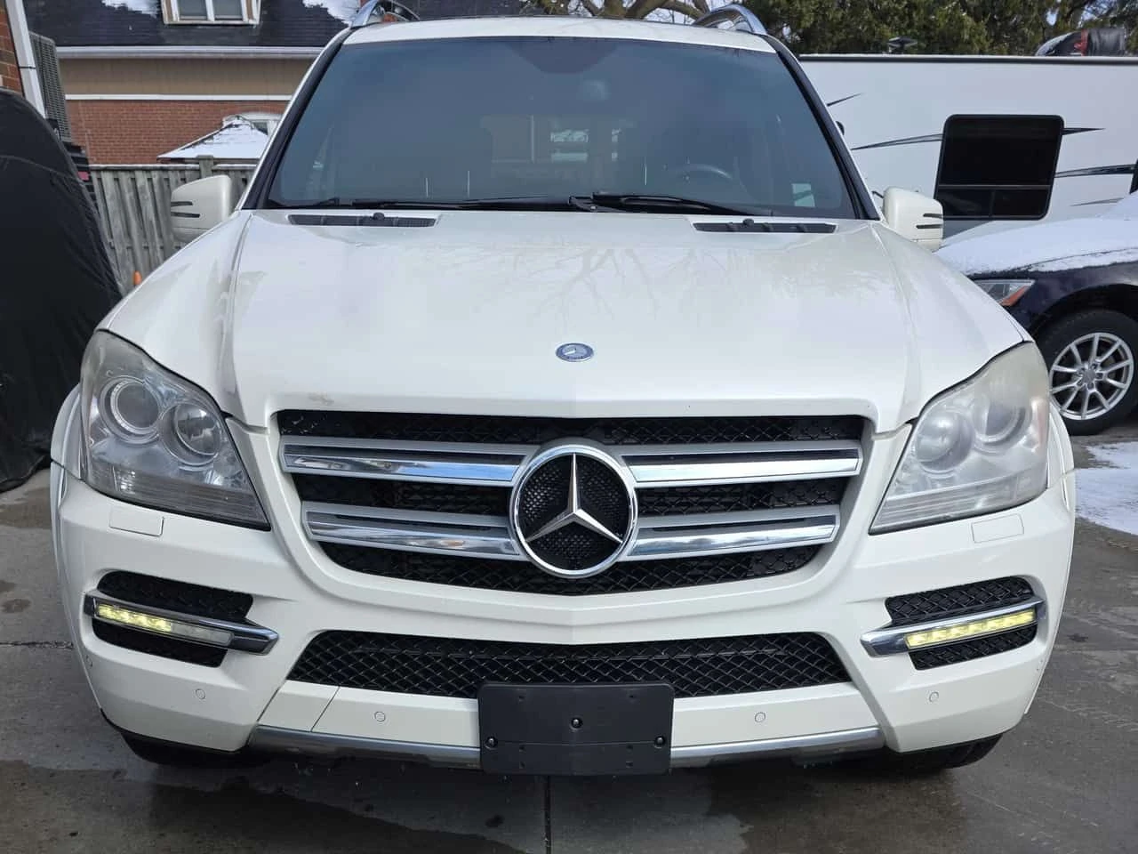 Mercedes-Benz GL 350 * BlueTEC * CARFAX * ОБДУХВАНЕ * ПАНО * KEYLESS, снимка 6 - Автомобили и джипове - 54141337