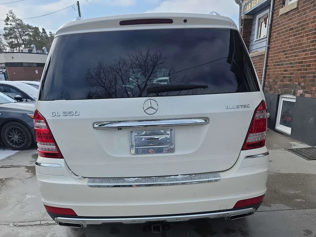 Mercedes-Benz GL 350 * BlueTEC * CARFAX * ОБДУХВАНЕ * ПАНО * KEYLESS, снимка 4 - Автомобили и джипове - 54141337