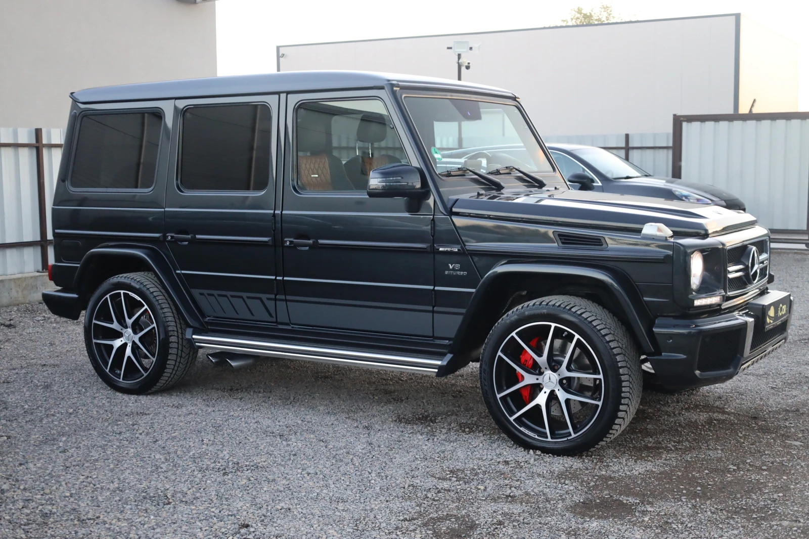 Mercedes-Benz G 63 AMG Edition 463 Designo 4M KAM SitzKlima HlK 21' i, снимка 4 - Автомобили и джипове - 54676242
