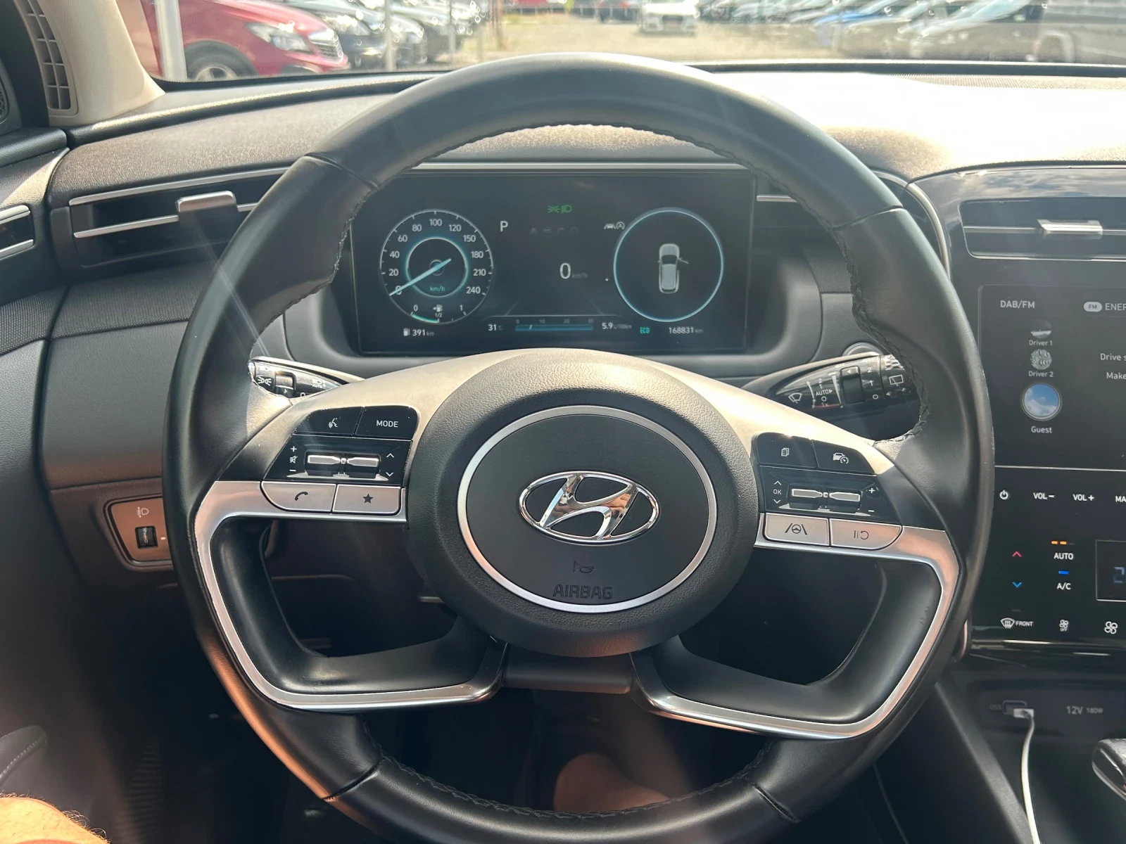 Hyundai Tucson, снимка 9 - Автомобили и джипове - 54795222