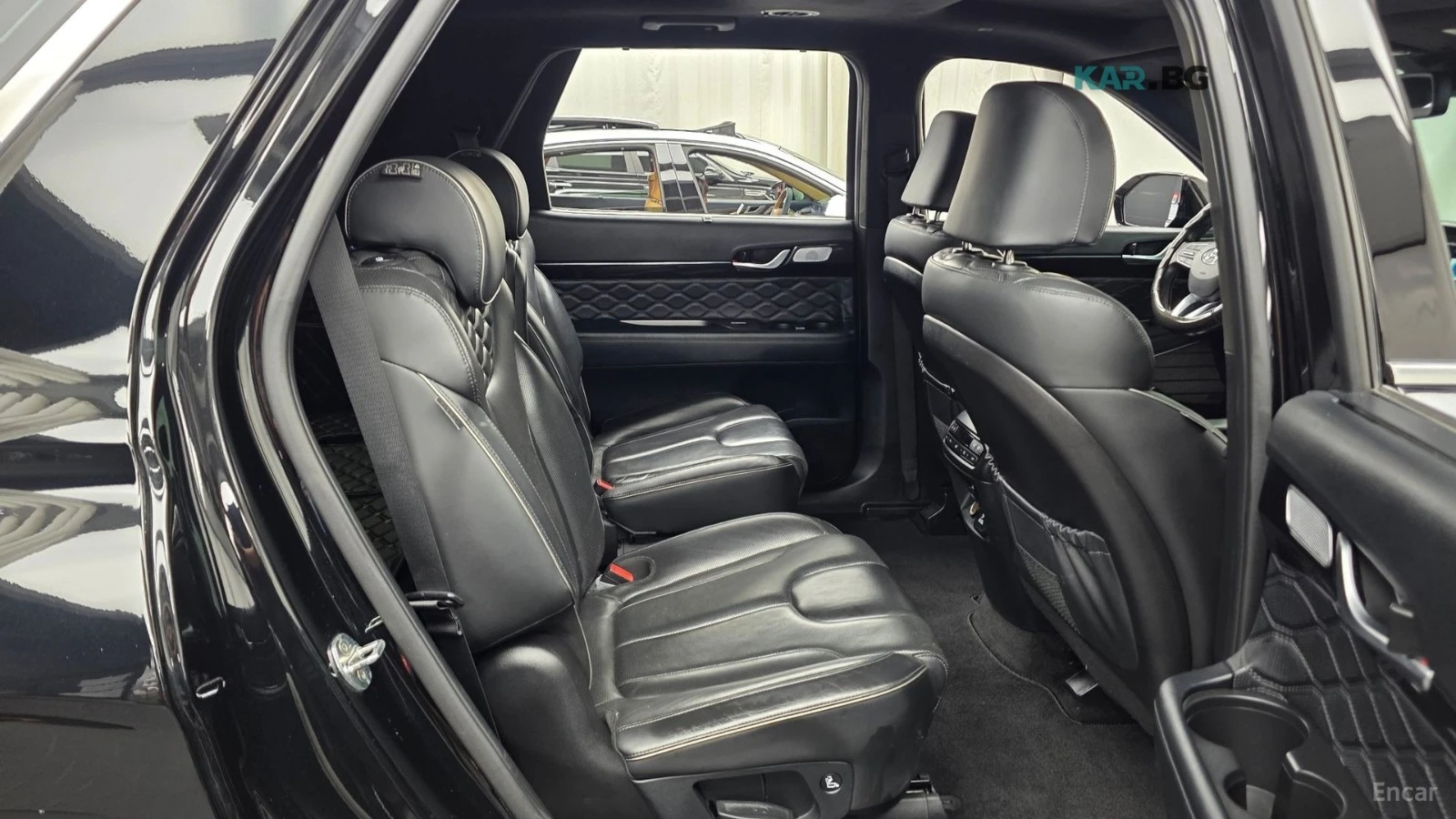 Hyundai Palisade CALLIGRAPHY/DRIVE-ASSISTS/MASSAGE, снимка 16 - Автомобили и джипове - 55350331