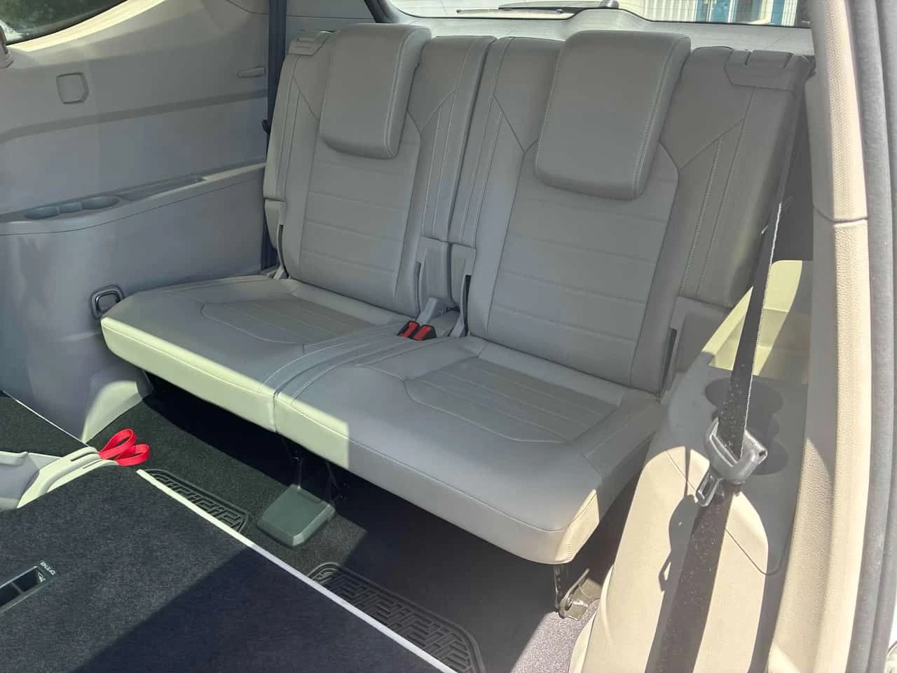 VW Atlas * Execline * CARFAX * ОПЦИЯ ЗА ФИНАНСИРАНЕ , снимка 13 - Автомобили и джипове - 55438249