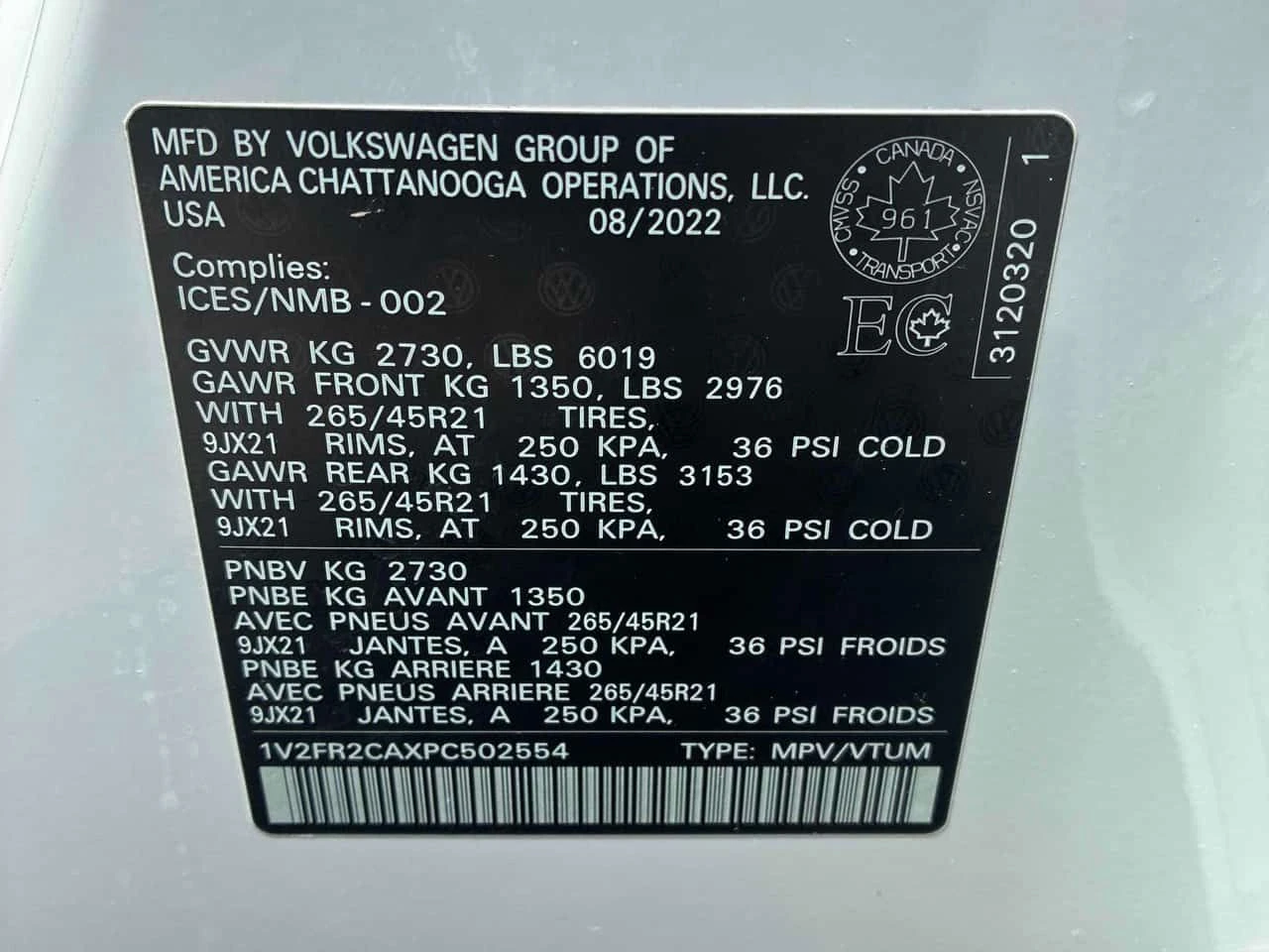 VW Atlas * Execline * CARFAX * ОПЦИЯ ЗА ФИНАНСИРАНЕ , снимка 10 - Автомобили и джипове - 55438249