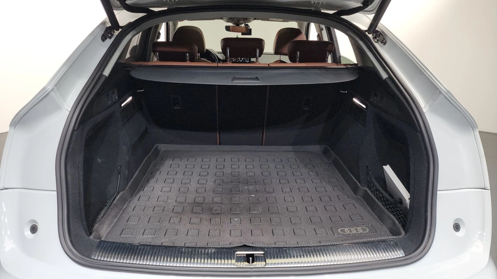Audi Q5 45TFSI/QUATTRO/SPORTBACK, снимка 16 - Автомобили и джипове - 55682393
